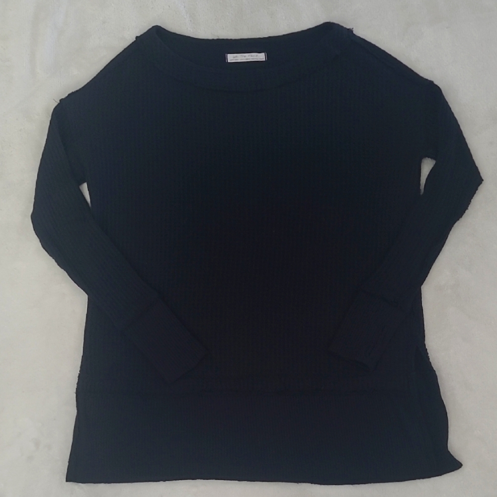 We The Free Black Waffle Knit Thermal Tunic Top XS Boho Raw Hem Thumbholes